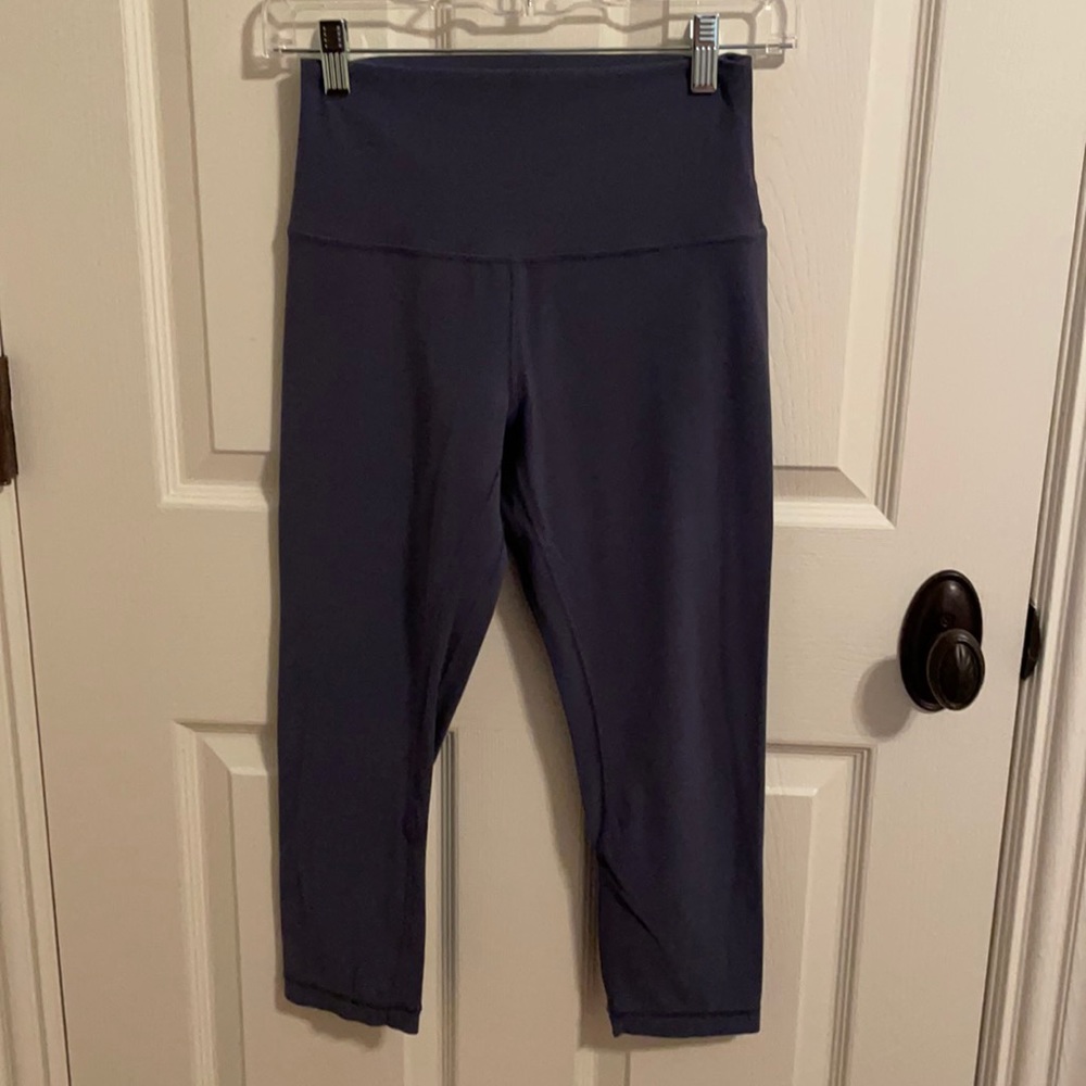 Lululemon High Rise Crop 21”